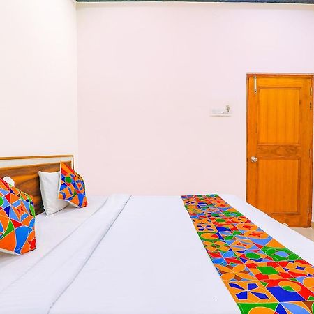 Capital O 64299 Hotel Suncity Juhi Bari المظهر الخارجي الصورة